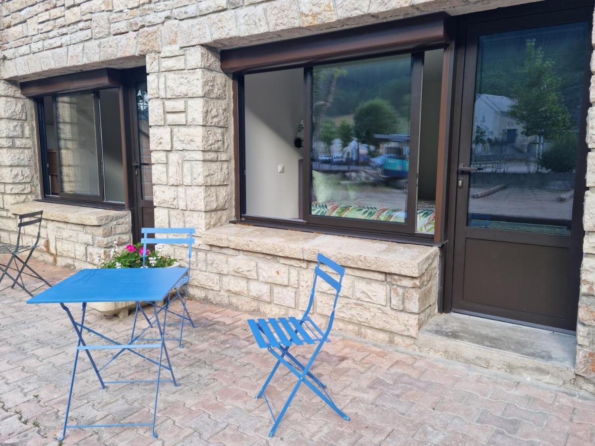 Studio Gites Au Pont De La Gineze Barjac  Ngoại thất bức ảnh
